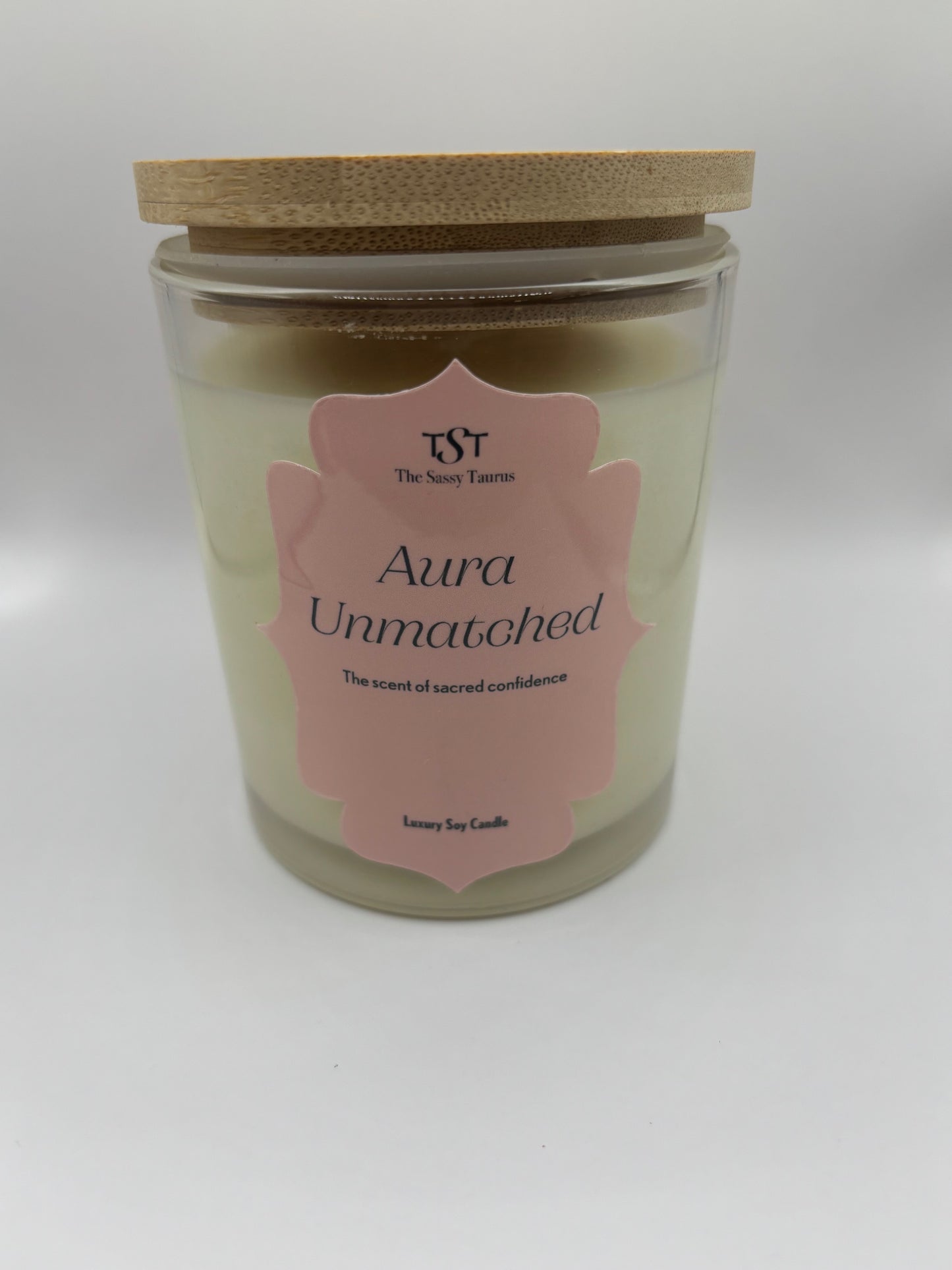 Aura Unmatched Soy Candle